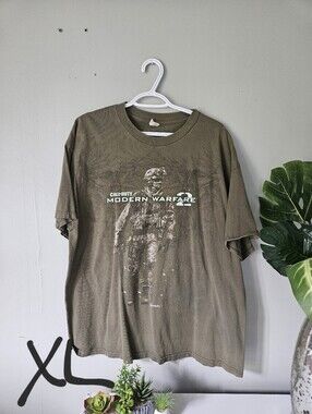 Call of Duty Modern Warfare Short-Sleeve Graphic Tee - Olive